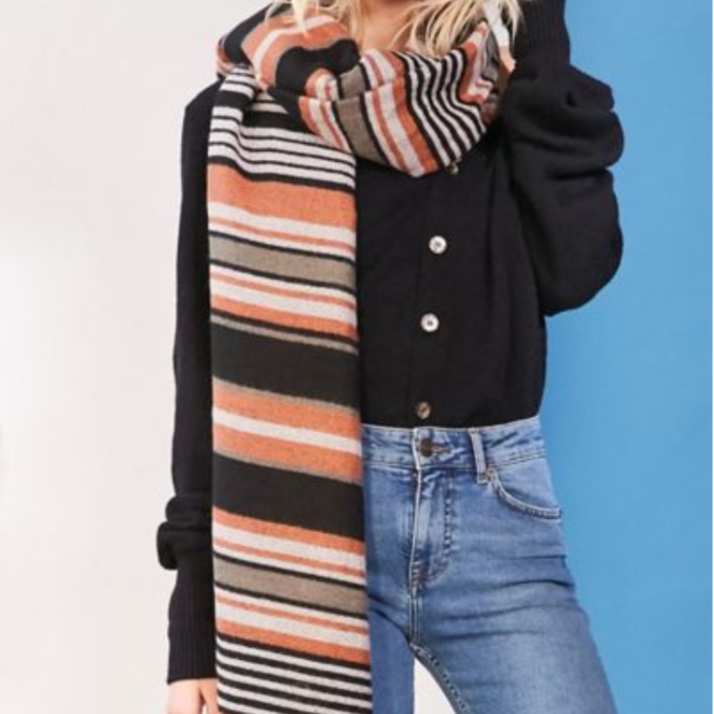 UO Winter Scarf